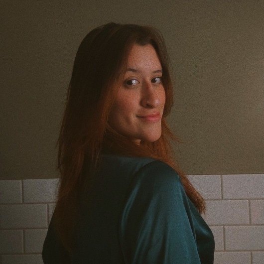 Dra. Manuela Araujo
