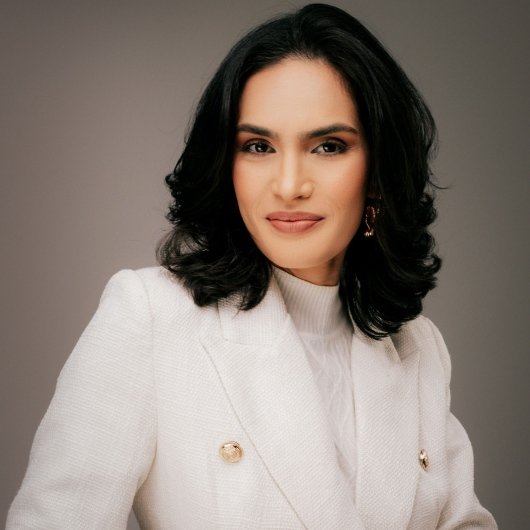 Dra. Karen Pires de Castro Santos