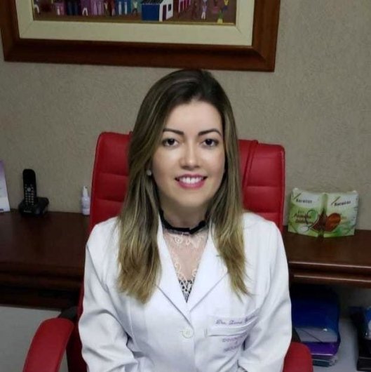 Dra. Lanna Cristina Gomes Leite
