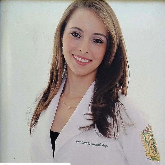 Dra. Leticia Andrade Borges
