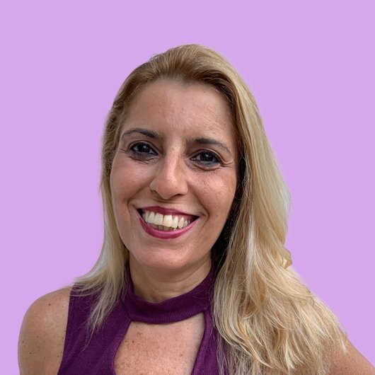 Dra. Adriana Pires