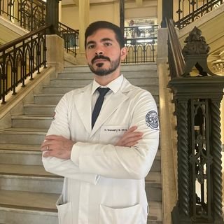 Dr. Wendelly Beserra Silva