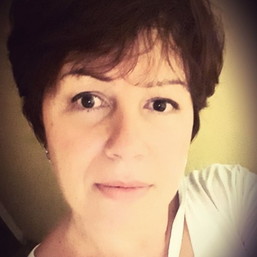 Dra. Andréa Oliveira Quintal Migoto