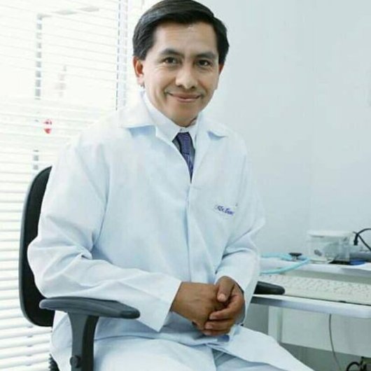 Dr. Franz Ricardo Cabrera Jiménez