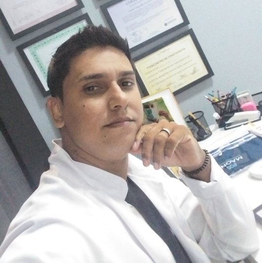Dr. João Victor Alves Monteiro