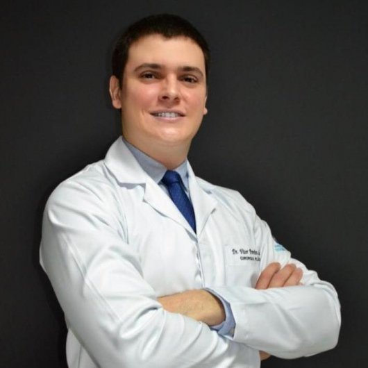 Dr. Vitor Pereira de Aquino