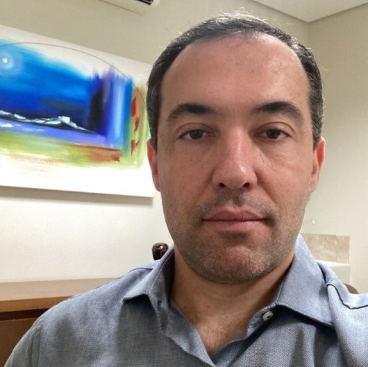 Dr. André Gustavo J. Pellizzari