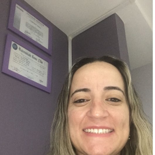 Dra. Priscila Ferreira Afonso de Sousa