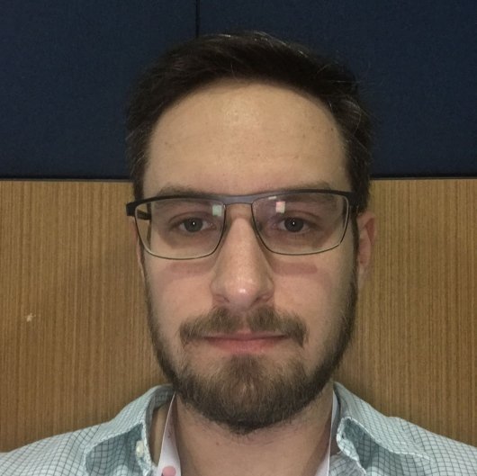 Dr. Cleandro Patussi