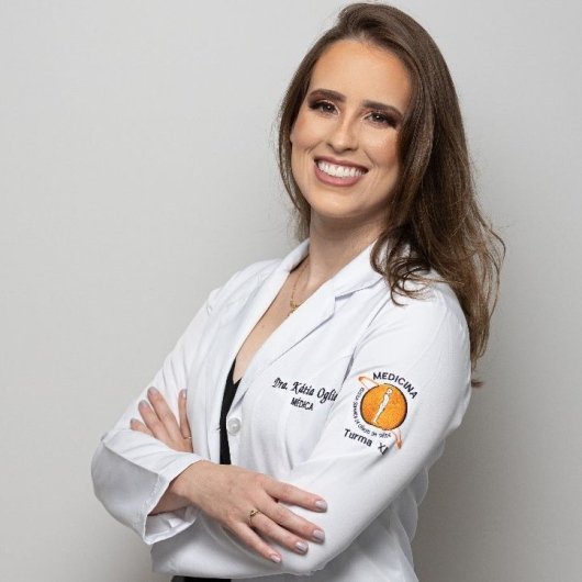 Dra. Katia C M Ogliari
