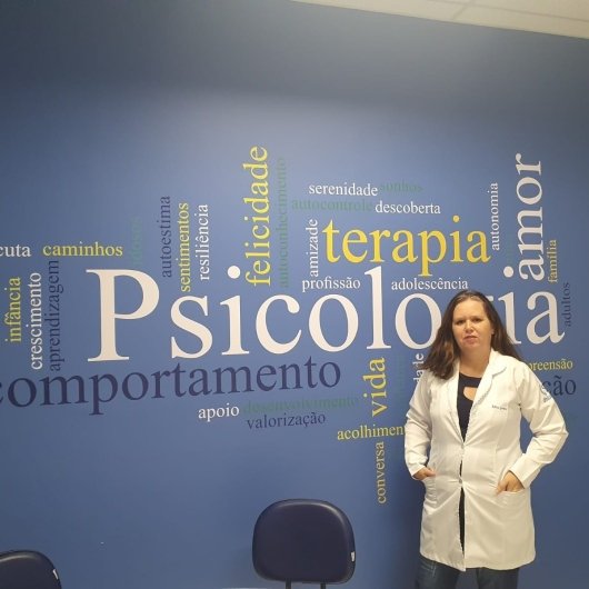 Dra. Kenia Gomes