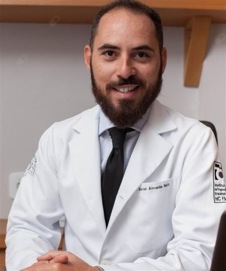 Dr. Daniel Almeida Neto e Santos