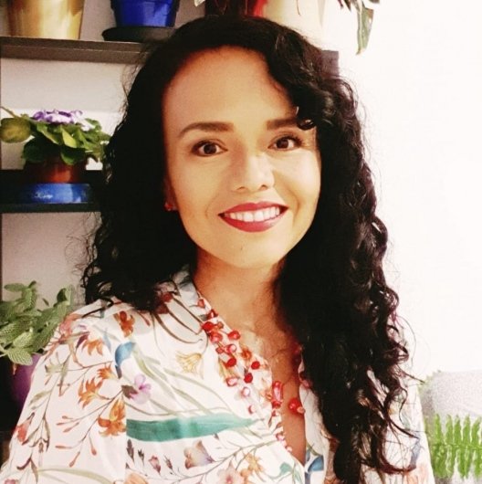 Dra. Alejandra Villanueva