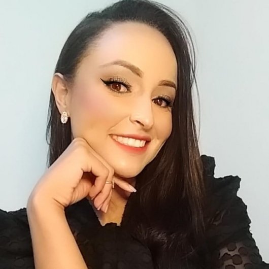 Maria Leticia Silva