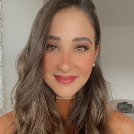 Dra. Giovana Zuliani