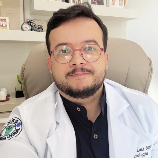 Dr. Jackson Lima Azevedo