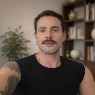 Prof. Rafael Magalhães