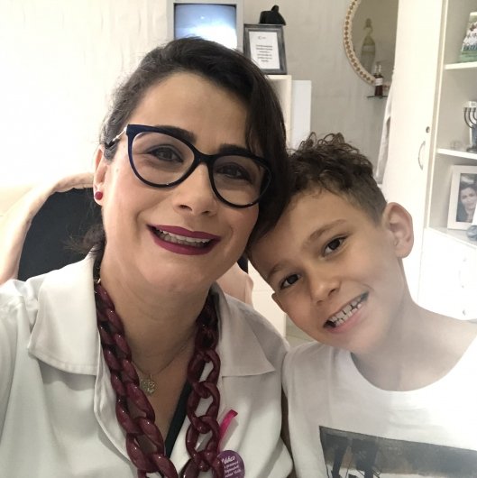 Dra. Aline Castelante Farras de Alencar Abu Kamel