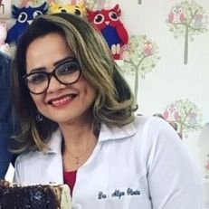 Dra. Allyne Kelly Menezes Batista de Oliveira