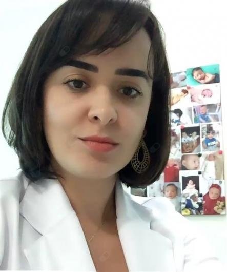 Dra. Paula Giani Fonseca