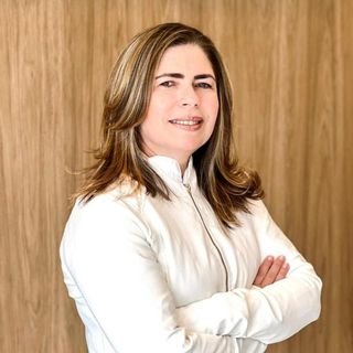 Dra. Ines Helena Silva Gomes