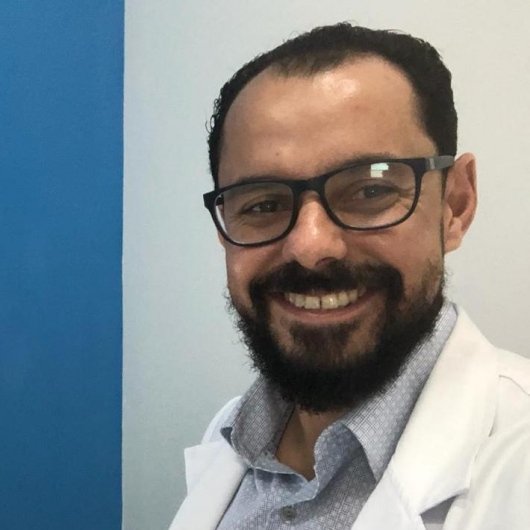 Dr. Victor Marra de Aquino