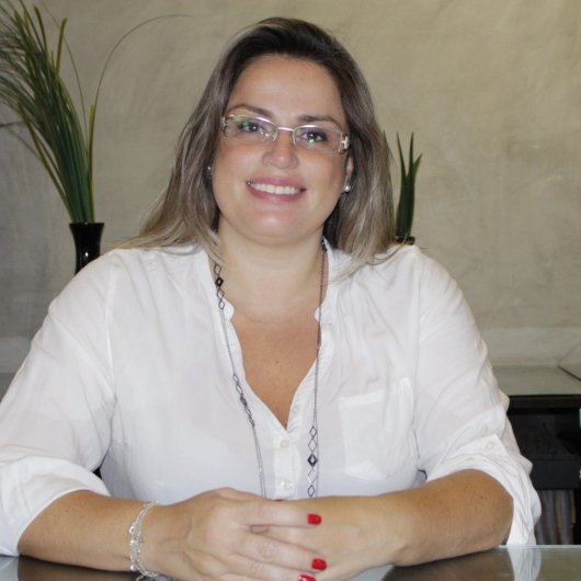 Prof. Amiris Denoni