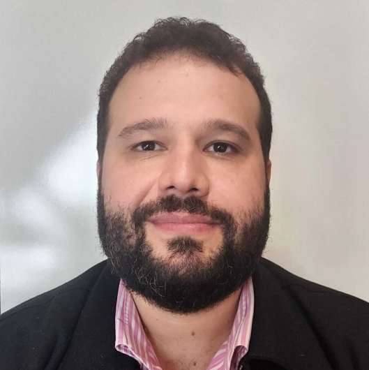 Dr. Juliano Emanuel Herrera