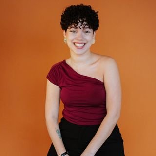 Dra. Sara De França Teodoro