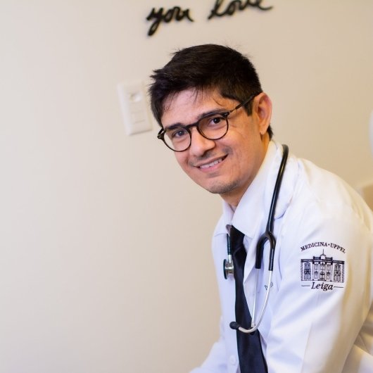 Dr. Dario Pereira