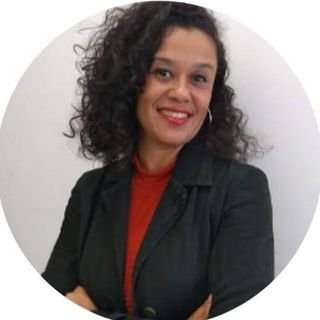 Dra. Ludmilla Dos Anjos Costa