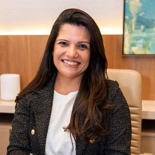 Dra. Dayana De Azevedo Batista Gomes