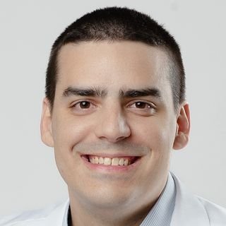 Dr. João Pedro Vaz de Souza Cabral Simões