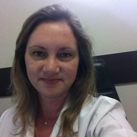 Dra. Maria Helena Scaringi