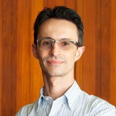 Dr. Lorenzo Cogo Pereira