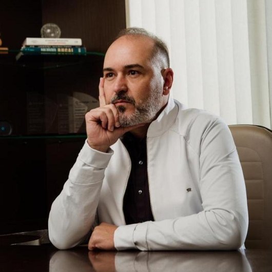 Dr. Ronaldo Leite