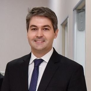 Dr. Cleber Henrique Silva