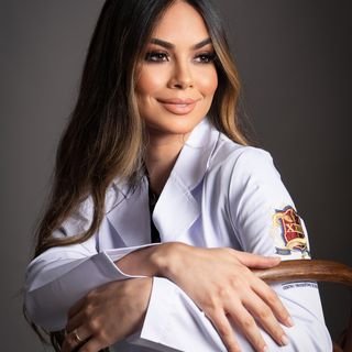 Dra. Amanda Vasconcelos