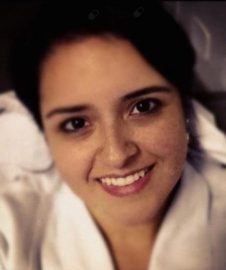 Dra. Viviane Lacorte Recova