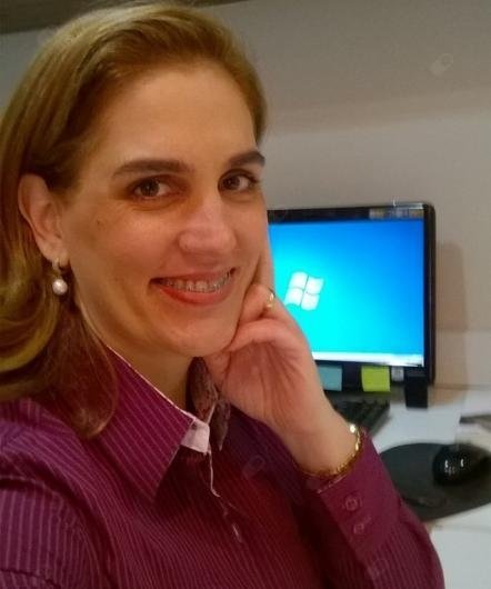 Débora Lia Panato