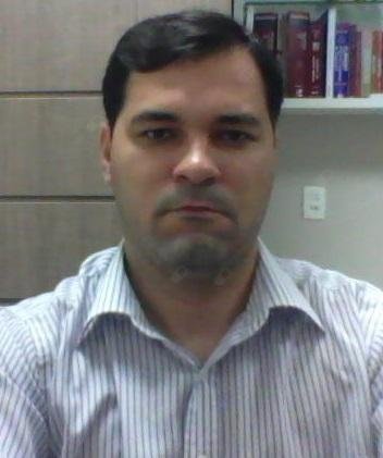 Dr. Flavio Henrique Véras