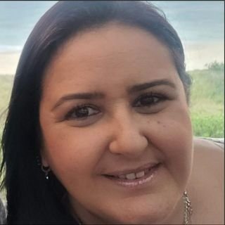 Luciana Mendes .