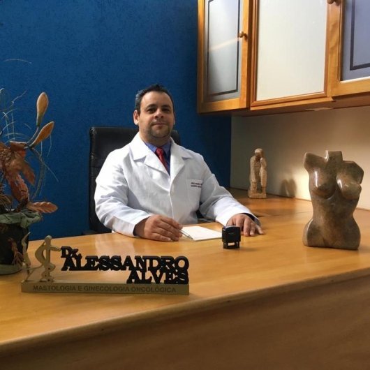 Dr. Alessandro Augusto Bastos Rodrigues Alves