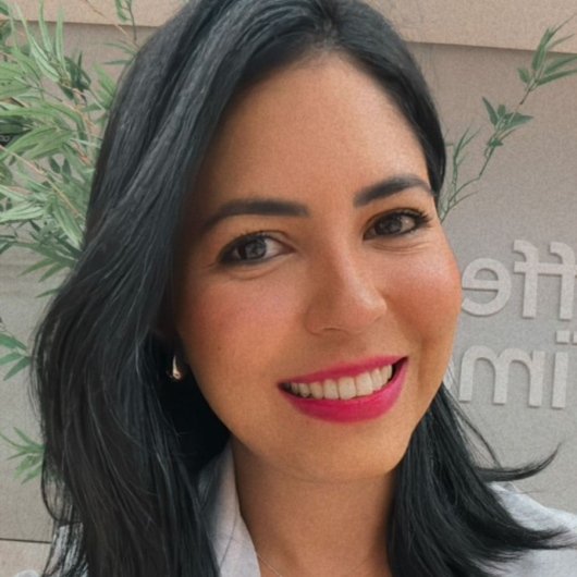 Dra. Beth Gleyber