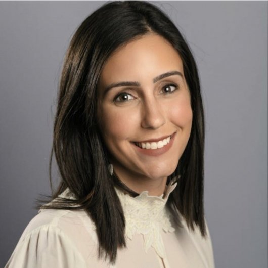 Dra. Louise Freire