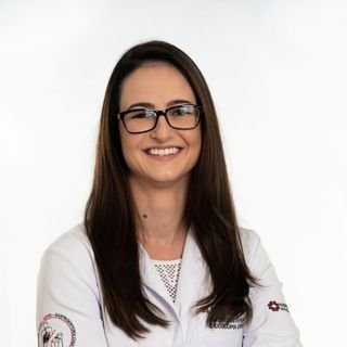 Dra. Elisandre Caroline Dos Santos