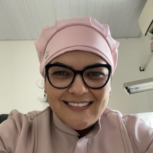 Flávia Marinho