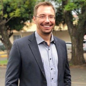 Dr. Luiz Eduardo Valente