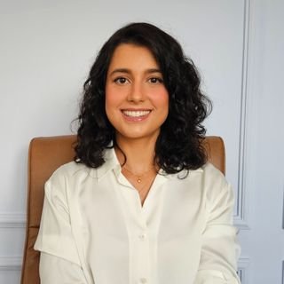 Dra. Bárbara Lima