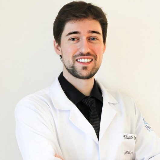 Dr. Eduardo Tomazoni